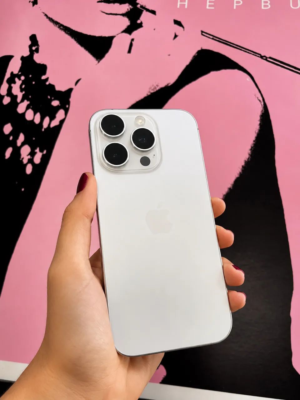 iPhone 16 Pro