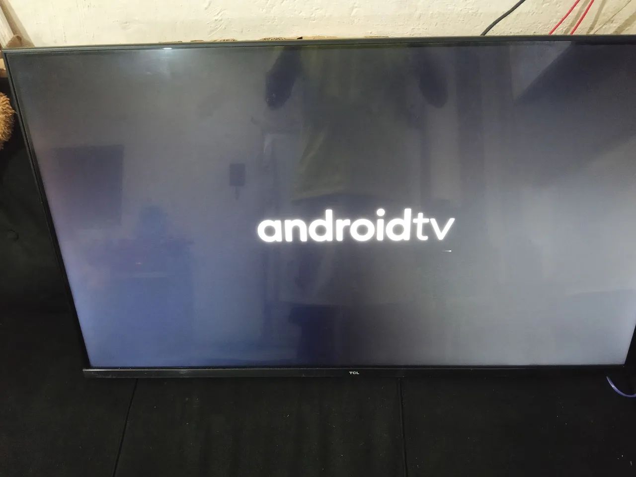 Vendo tv smartv 43 polegadas TCL  - Foto 3