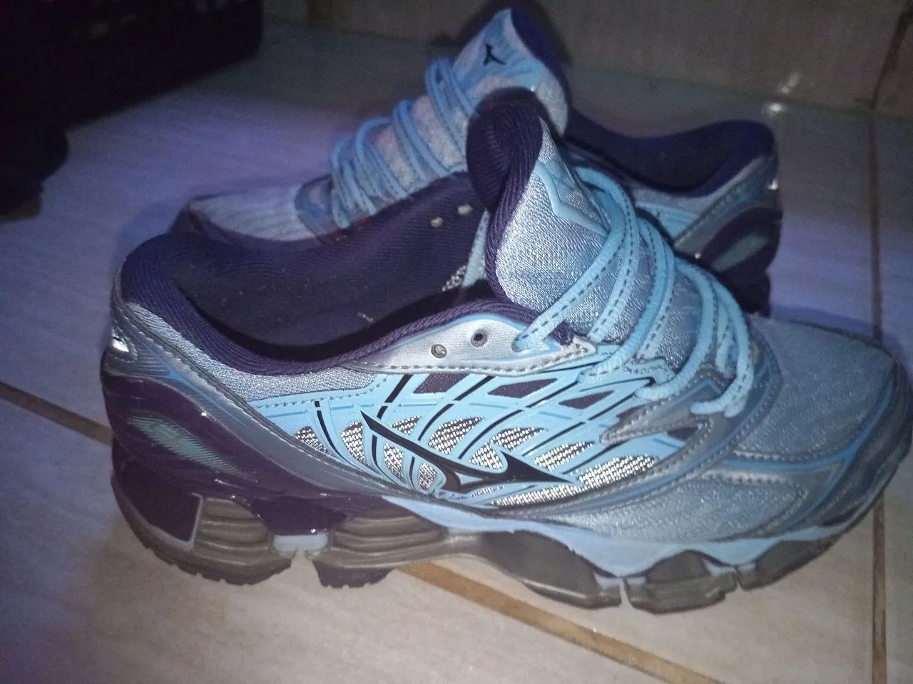 Mizuno pro 8 azul zera se vim no resumo posso abaixar preço  - Foto 3