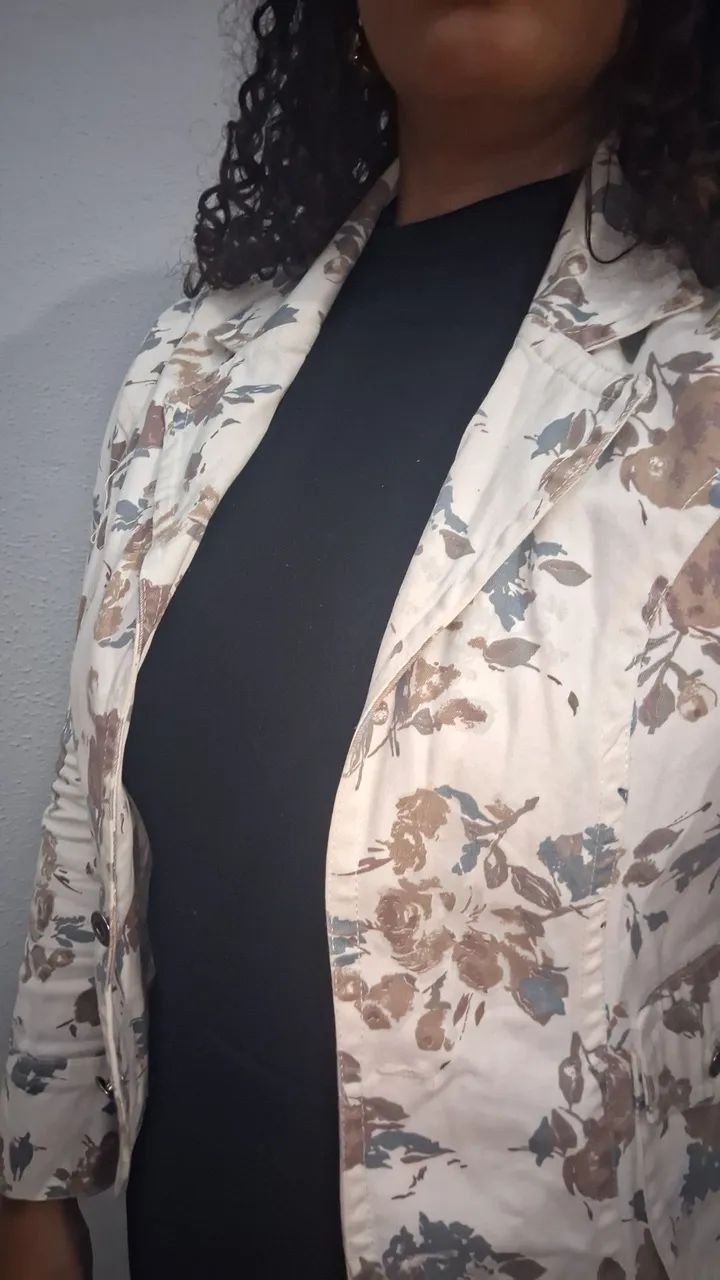 Jaqueta de Sarja Estampada - Desapego - Foto 3