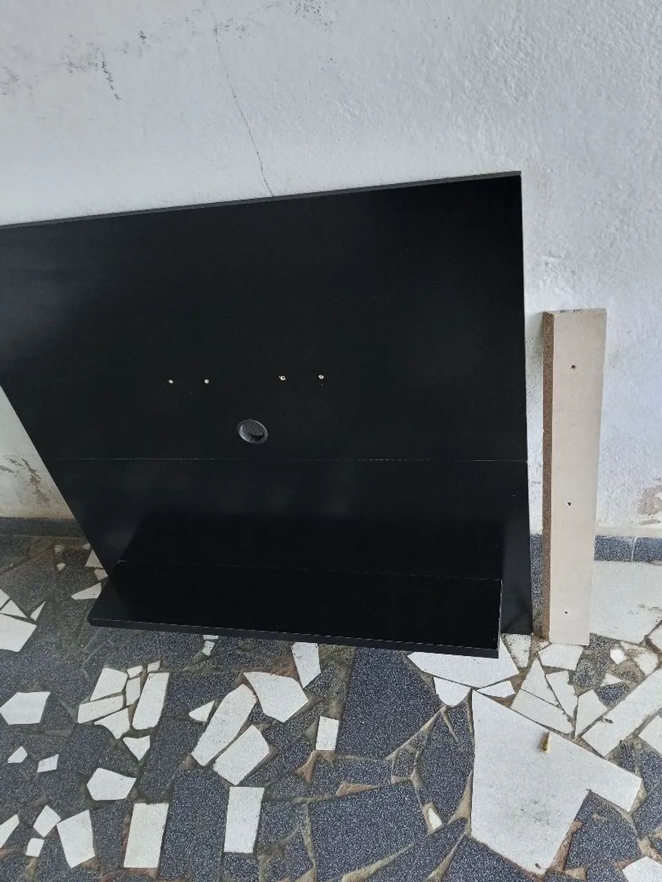 Painel de tv para TV de até 32 polegadas usado  - Foto 4