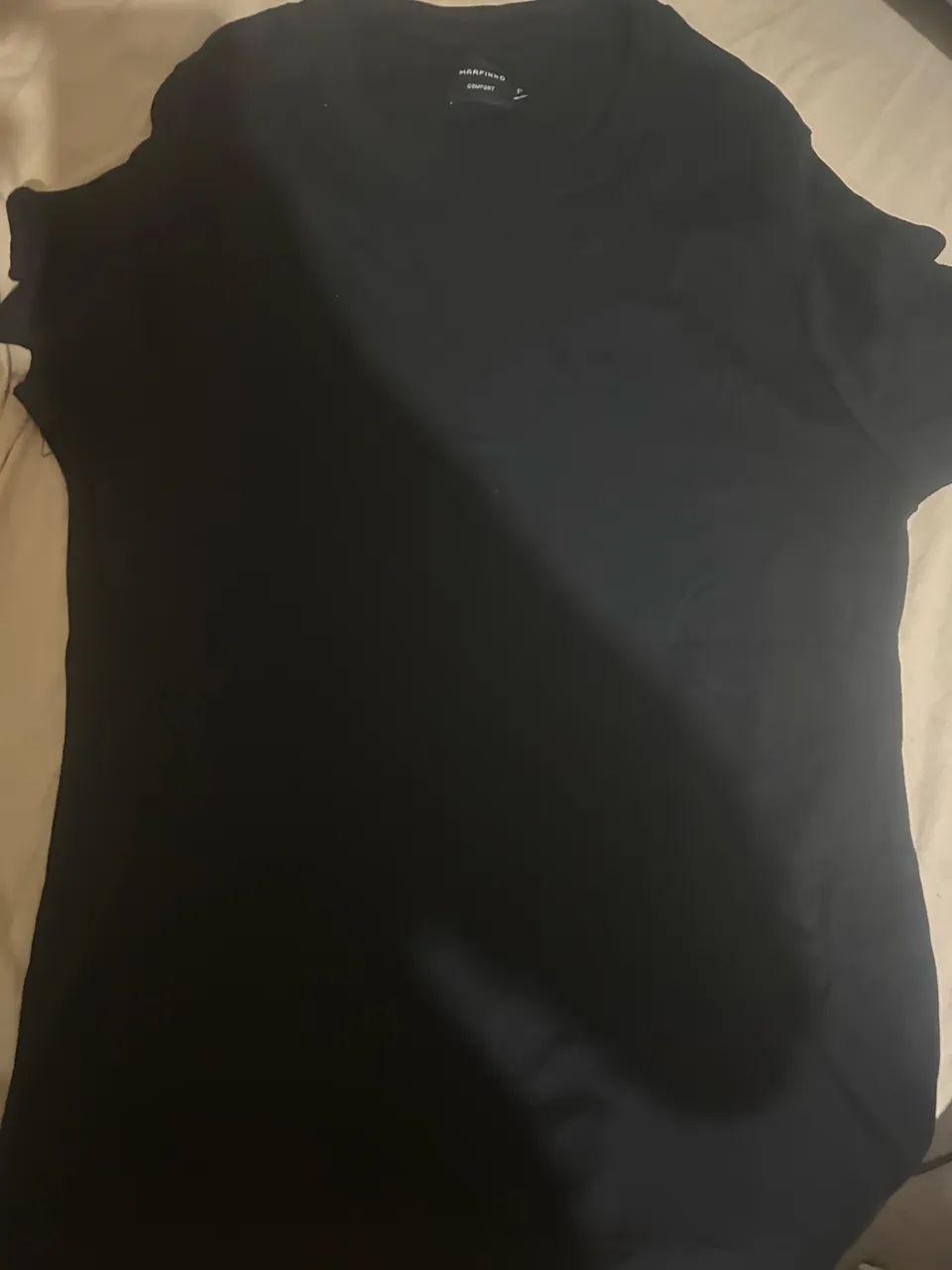 camiseta em algodão peruano, gola v. Nova, nunca usada. - Foto 3