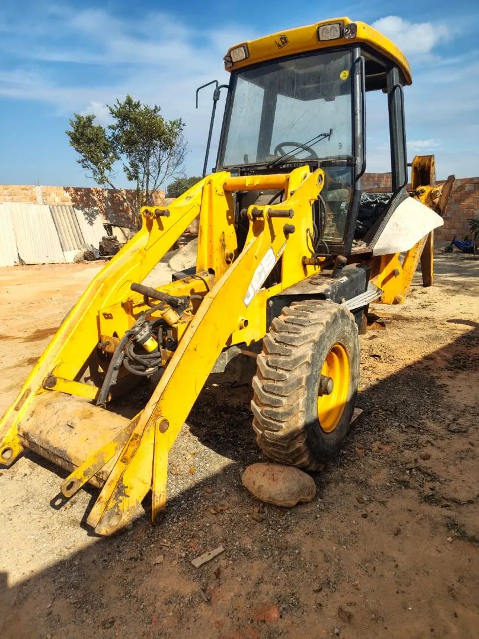 Retroescavadeira JCB 3C - Partes e peças usadas