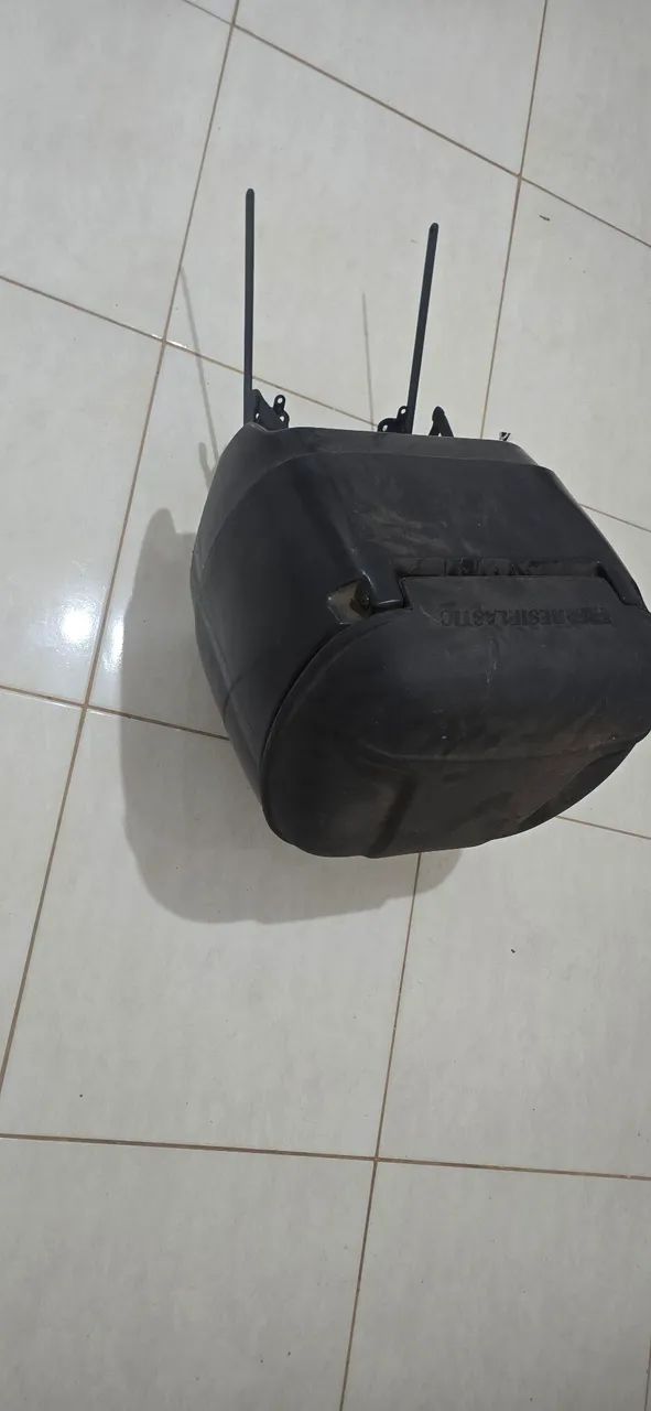 Baú com suporte