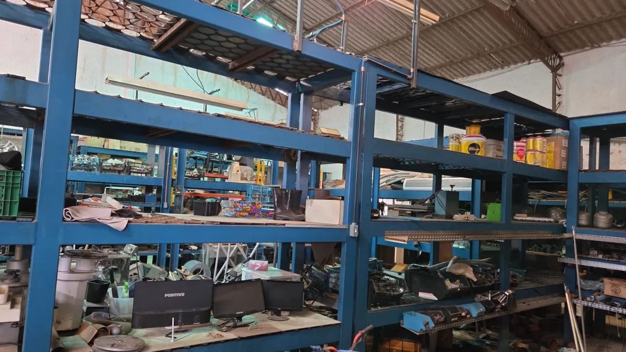 Prateleira industrial 
