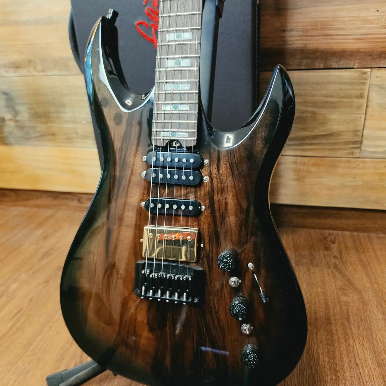 Guitarra Superstrato Gazaffi Evolution  - Foto 5