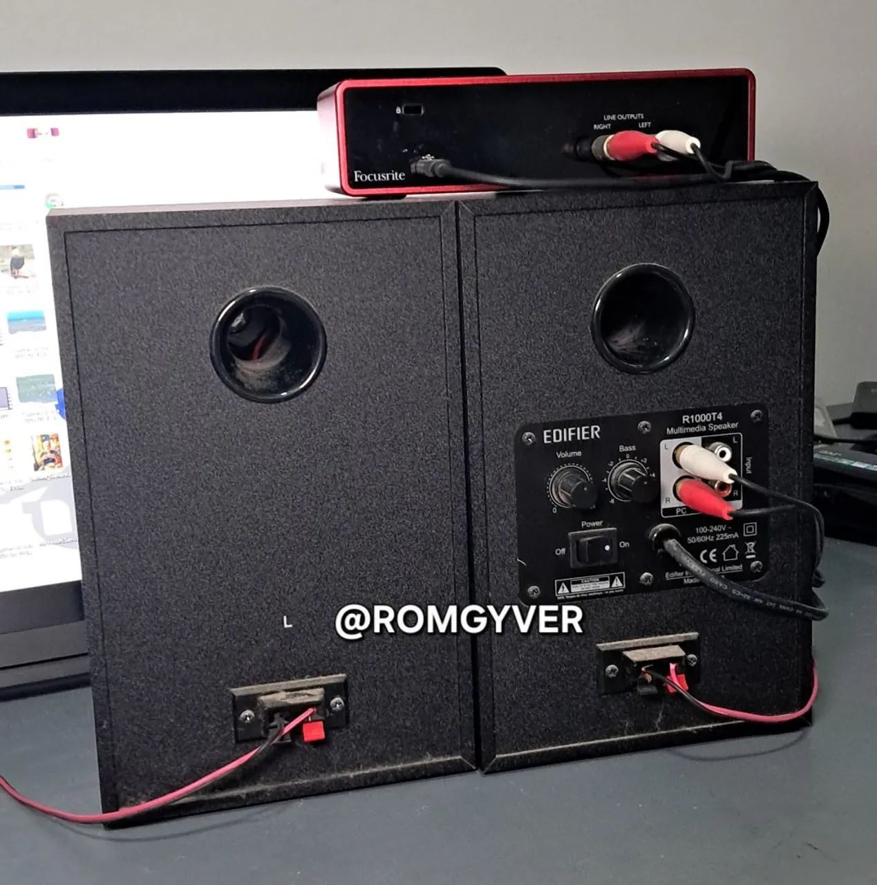 Caixa de Som Amplificada Edifier R1000t4  - Foto 3