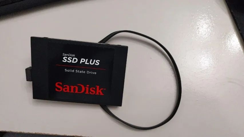 SSD- 240GB- SANDISK