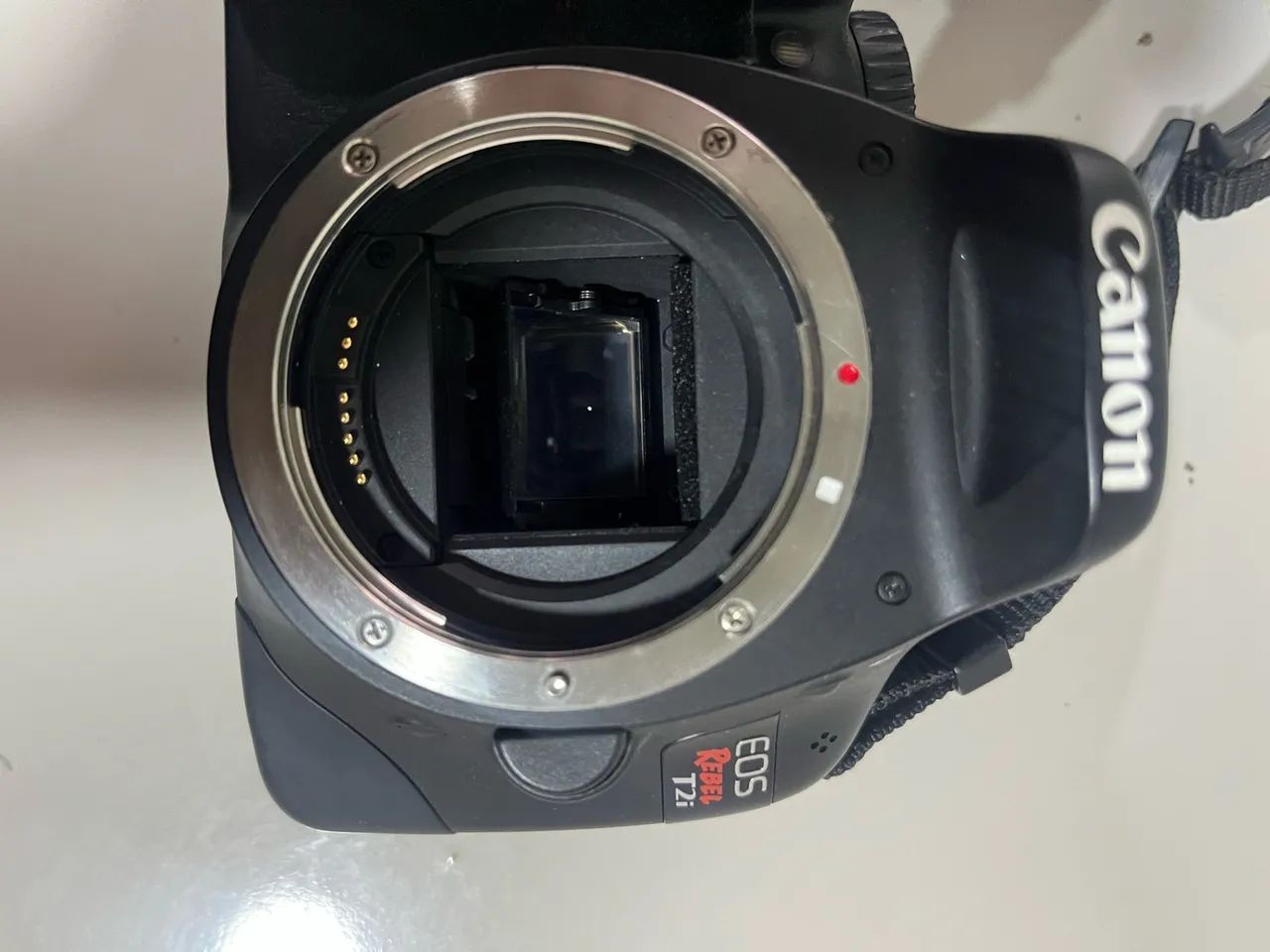 Cânon - T2i - Foto 3
