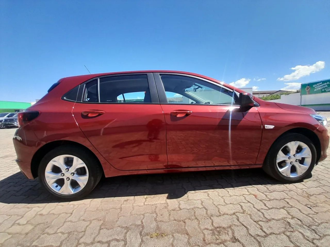 Chevrolet Onix Plus LTZ 1.0 12V TB Flex Aut. 4P 2025 - Foto 6