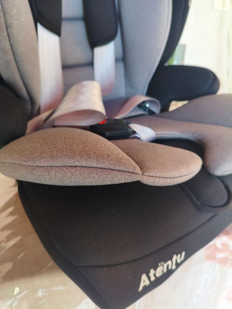 Cadeirinha semi nova 1 mês de uso  - Foto 3