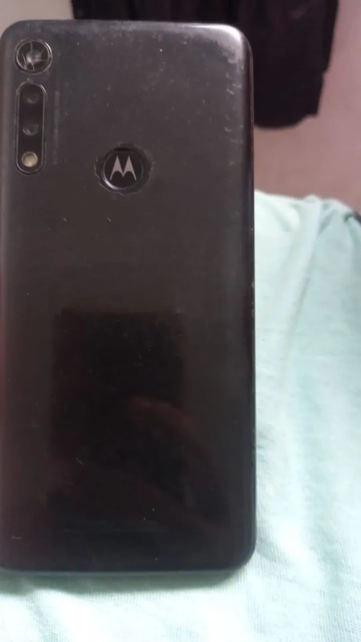 Moto g8