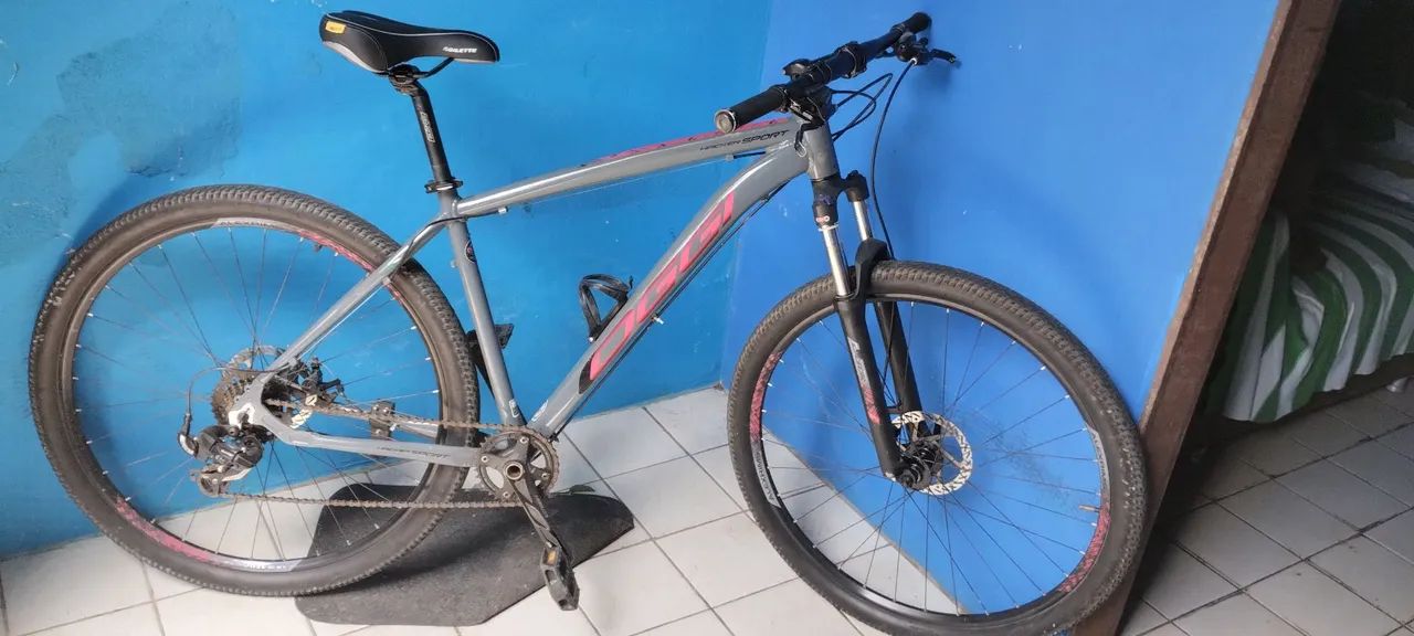 Bicicleta OGGI 29 quadro 19