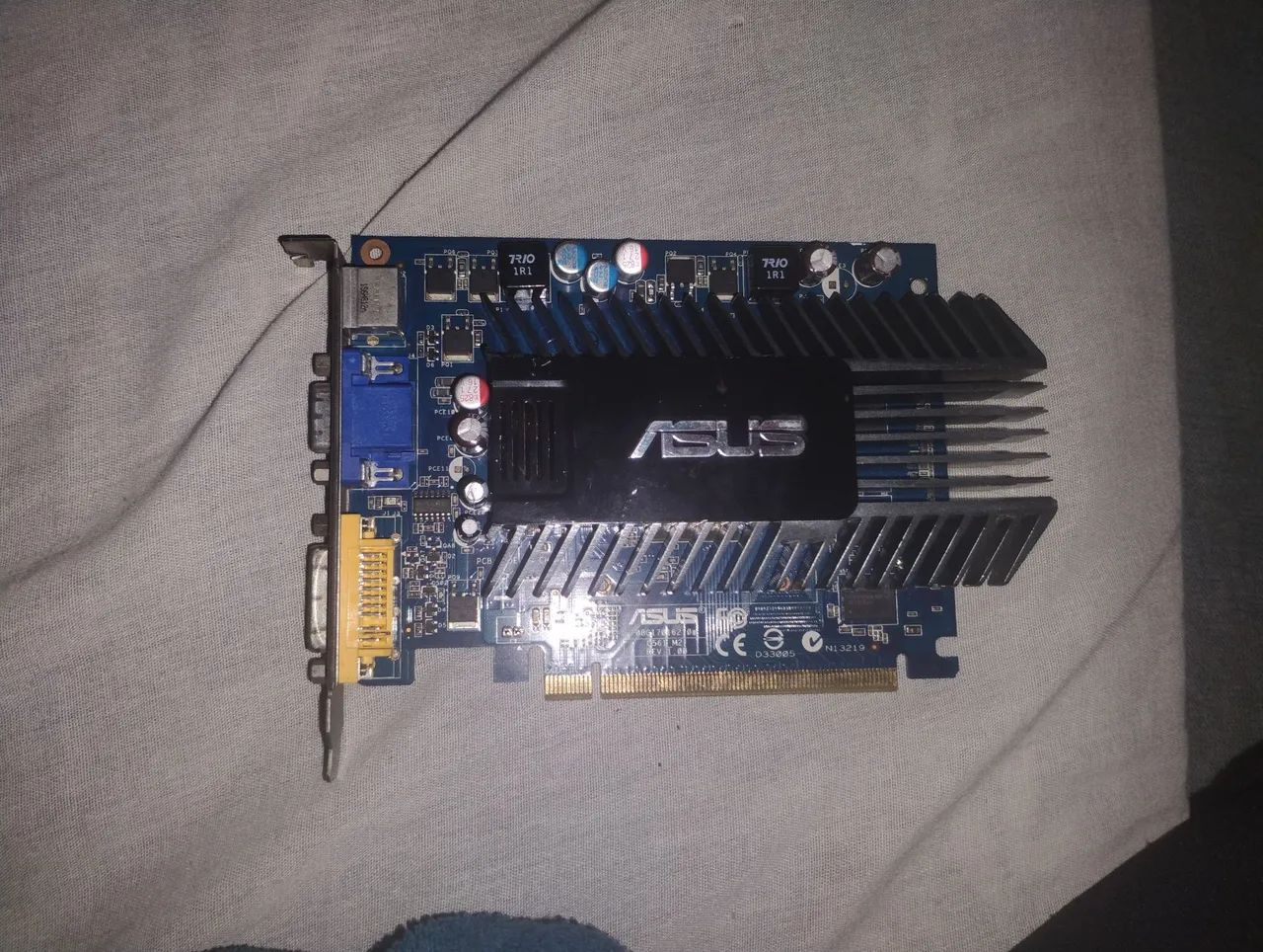 Nvidia 8400gs 512mb Asus 64 bits