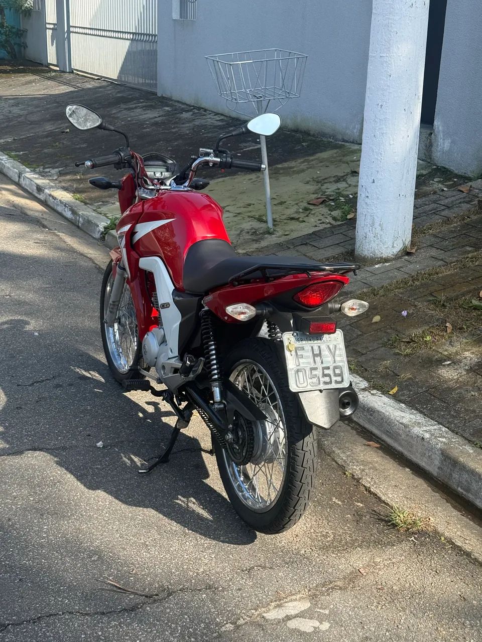 Cg 150 ano 2015 - Foto 5