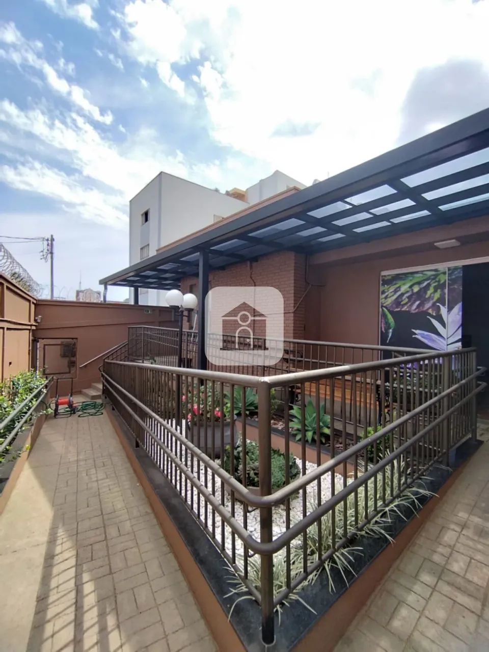Sala comercial com 33m² para locação no bairro Nossa Senhora Aparecida