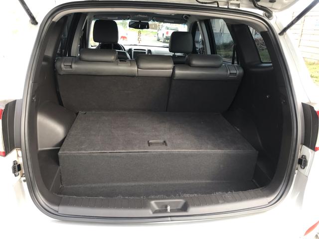 Santa Fé 3.5 V6 4x4, GNV de V Geração, impecável, aceito trocas e financio - Foto 11