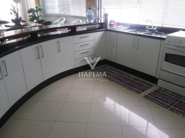 Frente Mar - Apartamento Mobiliado, 04 Suítes com 270m² + 03 Vagas em Itapema - Foto 8