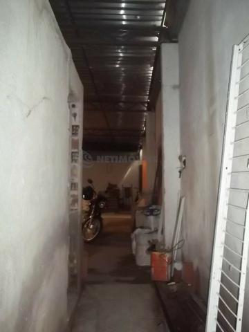 Lojão com Área de 180 m² para Aluguel no Caminho de Areia (767904) - Foto 6