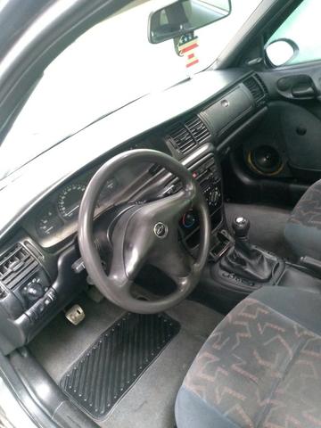 Vectra GL 2.0 / 8v / Ano 1997 - Foto 6