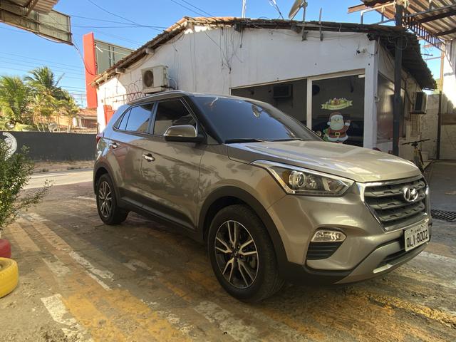 Vendo uma CRETA