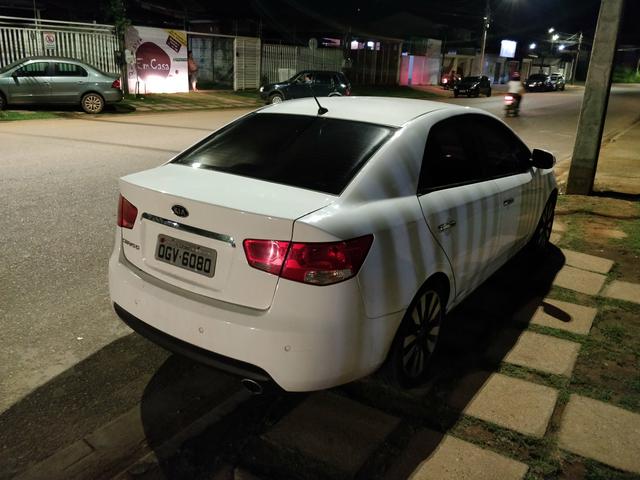 Cerato Kia 2012/12 automático TROCA OU VENDA - Foto 6