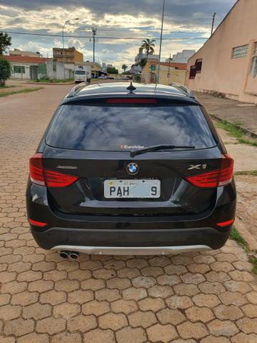 BMW X1 SDRIVE 20i 2015/15 AC troca - Foto 4