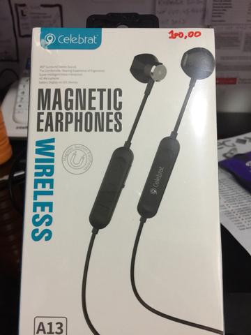 Fone de ouvido novo celebrat bluethoth bateria longa duração top
