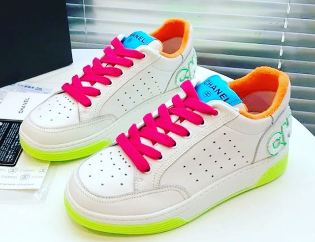 tênis chanel