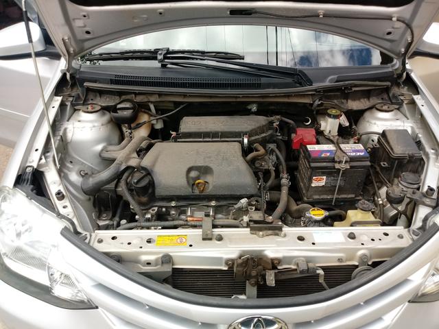 Toyota Etios hatch 1.3x prata 15/15 em Juiz de Fora -MG - Foto 11
