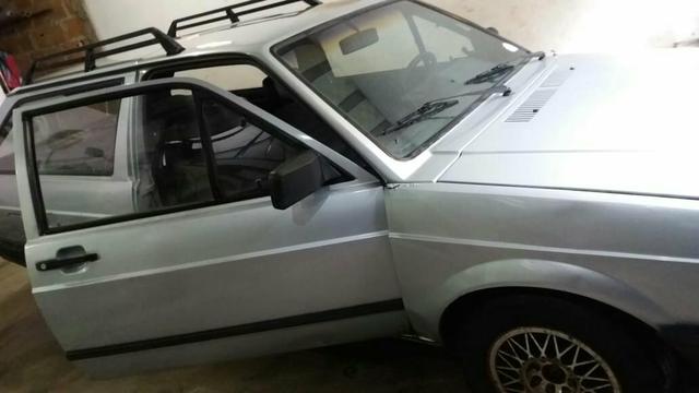 Vendo/ Troco por moto do meu interesse. carro tá bom giro a chave pega na hora !! - Foto 3