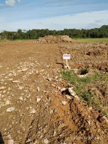 Vendo terreno de esquina pronto para construir