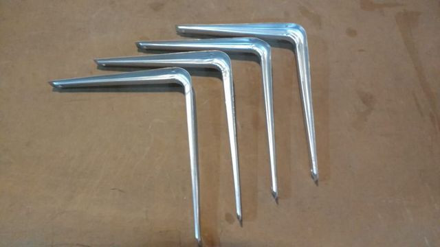 Cantoneiras reforçadas 30x25mm