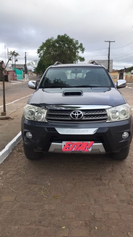 SW4 HILUX DIESEL NOVÍSSIMA
