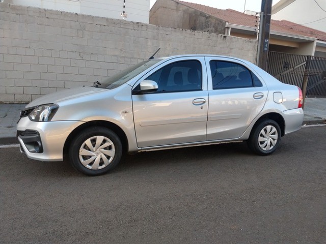 ETIOS SEDAN X 1.5 FLEX 2019