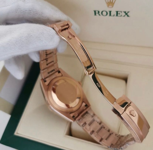 Relógio Rolex SKY-Dweller Rose Gold Automático Novo - Foto 4