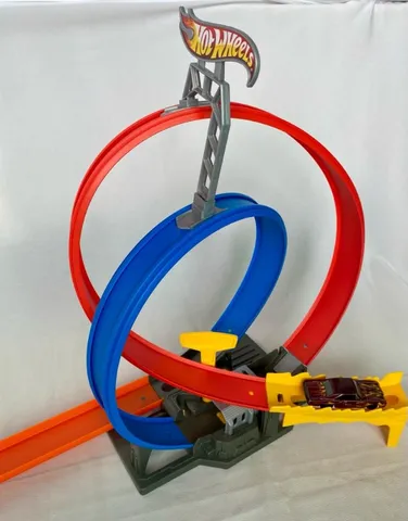 Pista de carrinhos hot wheels city montanha russa ataque do dino