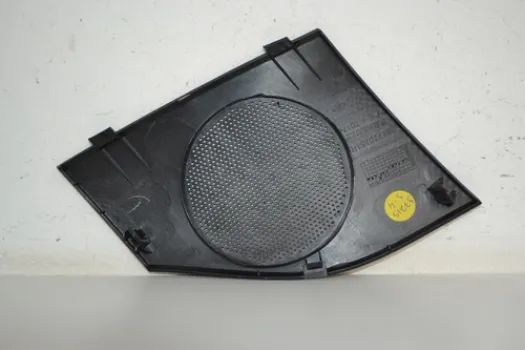 Moldura Esquerdo Som Auto Falante Painel Renault Kwid 281770 - Foto 2
