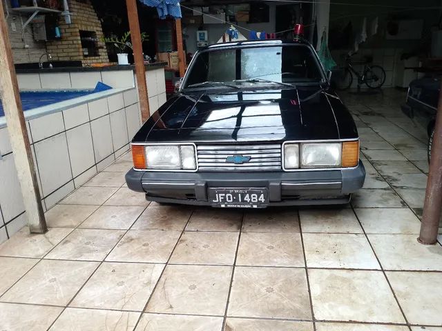 Opala diplomata 87 oficial 