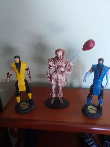 Bonecos colecionáveis de resina novos 