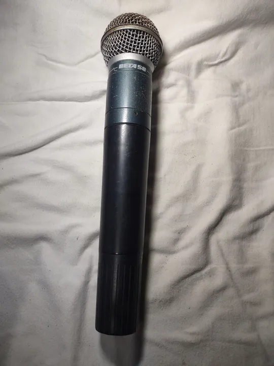 Microfone The Shure Wireless Beta58