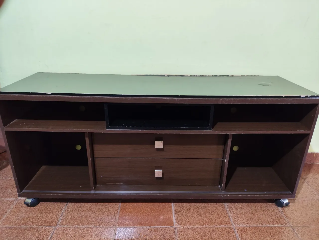 RACK DUA GAVETAS COM RODINHAS
