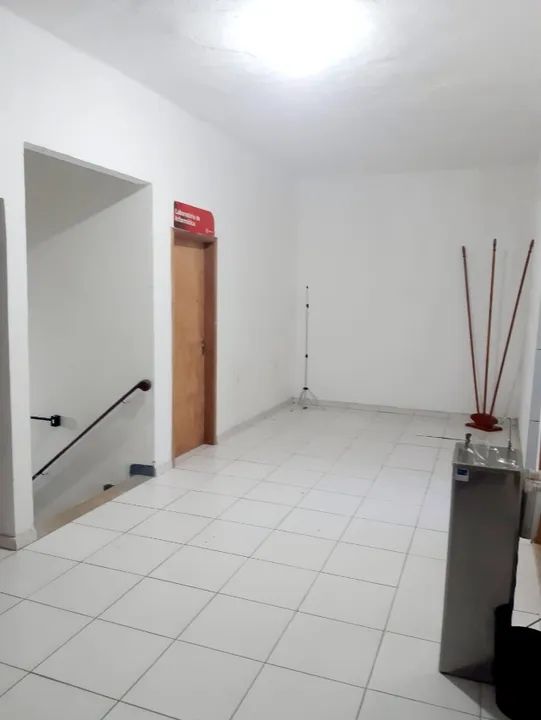 Excelente Imóvel Comercial na Rua Uranos, Olaria - Zona Norte do Rio de Janeiro. - Foto 7