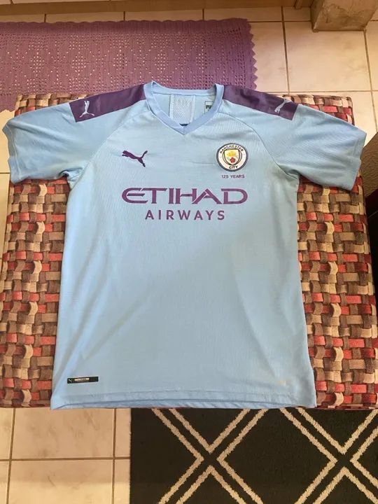 Camisa de Futebol Manchester City - Tamanho M