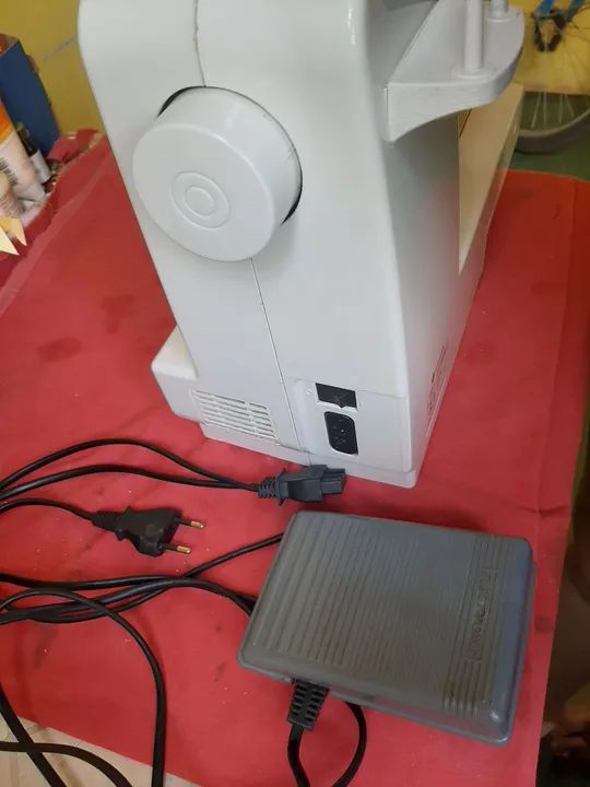 Máquina de Costura Singer Promise - Foto 5
