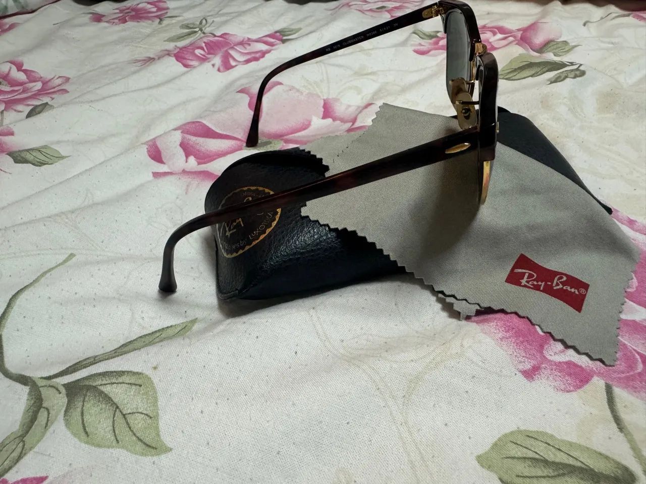 Dois óculos Rayban originais de alta qualidade 