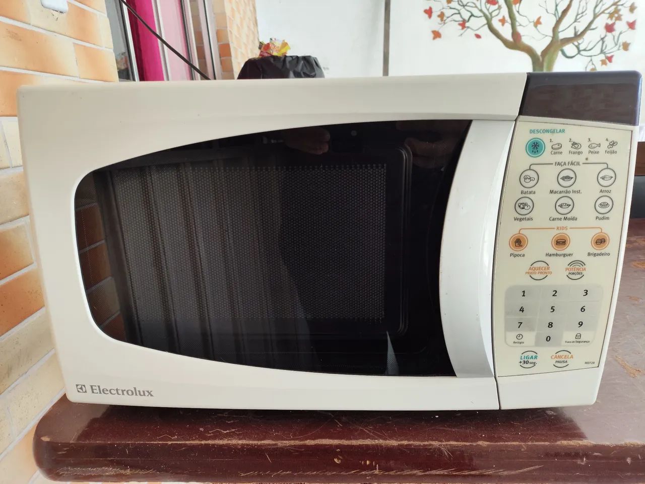 Microondas Electrolux,18 lts,110 volts, entrego e dou garantia 