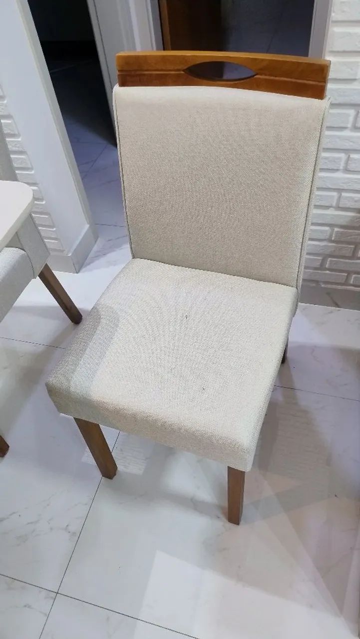 Vendo mesa com 6 cadeiras 64961600880641124