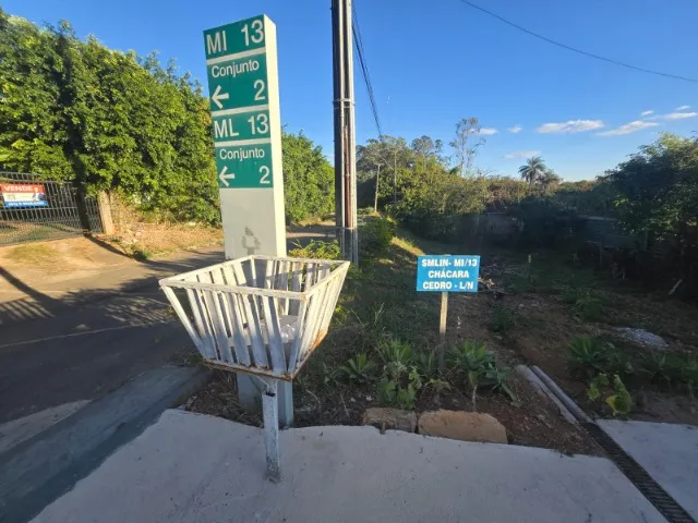 Casa Térrea com Quintal Amplo - M13 - Aluguel