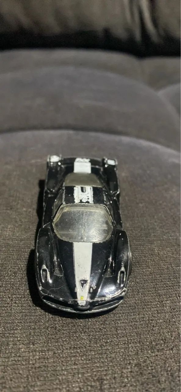 Carrinho Hot wheels Ferrari FXX preta - Brinquedos e Jogos - Vila